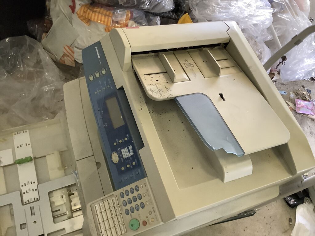 岡山市南区若葉町で回収した業務用コピー機