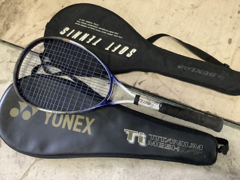 岡山市中区門田本町で回収したテニスラケット