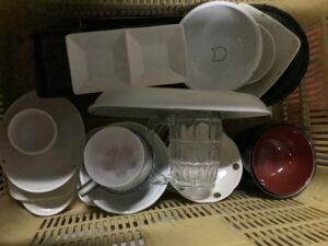 高梁市原田北町で処分した食器