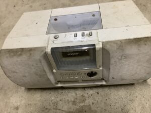 津山市二宮で処分したラジカセ