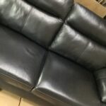 総社市で2人掛けソファーの回収から処分までさせて頂きました。