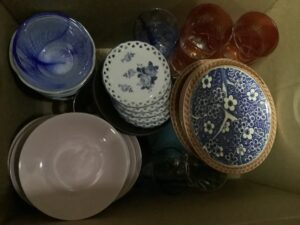 久米郡久米南町で食器の回収から食器処分までさせて頂きました。