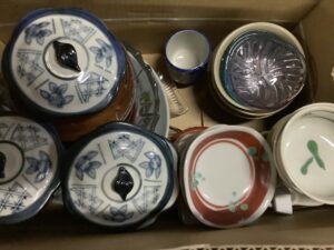 久米郡久米南町で食器の回収から食器処分までさせて頂きました。