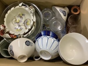久米郡美咲町で食器の回収から処分までさせて頂きました。