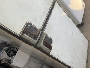 笠岡市で冷蔵庫の引き取りから処分までさせて頂きました。
