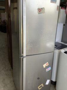 総社市総社で冷蔵庫の引き取りから処分までさせて頂きました。