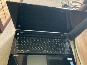 赤磐市でパソコンの引き取りから処分までさせて頂きました。