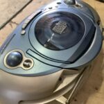 加賀郡吉備中央町でオーディオ機器のラジカセの回収から処分までさせて頂きました。