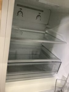 浅口郡里庄町で冷蔵庫の引き取りから処分までさせて頂きました。