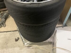 小田郡矢掛町でタイヤの回収から処分までさせて頂きました。