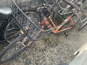 浅口郡里庄町で自転車の引き取りから処分までさせて頂きました。