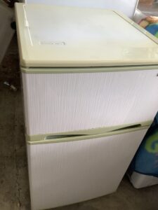 岡山市中区で冷蔵庫の引き取りから処分までさせて頂きました。