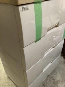 高梁市で冷蔵庫の引き取りから処分までさせて頂きました。