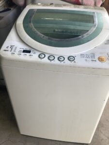 岡山市北区で洗濯機の回収から処分までさせて頂きました。