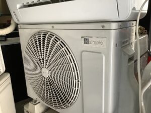 倉敷市大島でエアコン取り外しから処分までさせて頂きました。