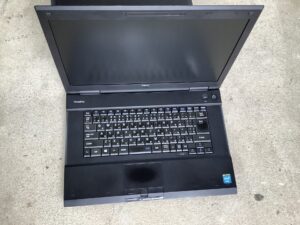 新見市でパソコンの回収から処分までさせて頂きました。