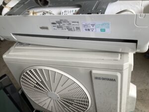 岡山市東区でエアコン取り外しからエアコン処分までさせて頂きました。