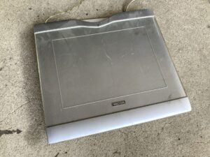 新見市でパソコンの回収から処分までさせて頂きました。