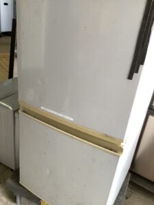 倉敷市で冷蔵庫の回収から処分までさせて頂きました。