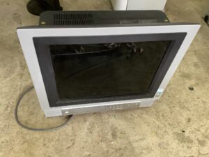 玉野市玉でパソコンの引き取りから処分までさせて頂きました。