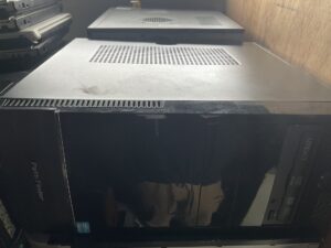 総社市でパソコンの回収から処分までさせて頂きました。