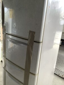 岡山市北区で冷蔵庫の回収から処分までさせて頂きました。