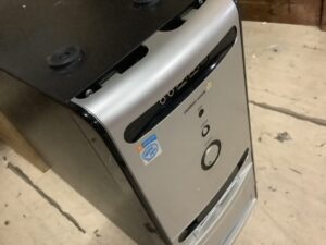 井原市でパソコンの引き取りから処分までさせて頂きました。