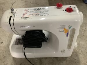 赤磐市でミシンの引き取りから処分までさせて頂きました。