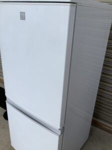総社市で冷蔵庫の回収から処分までさせて頂きました。