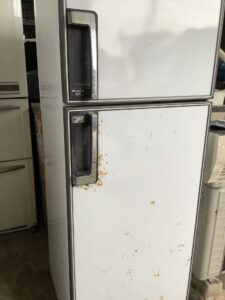 笠岡市吉浜で引き取り回収から処分までした冷蔵庫