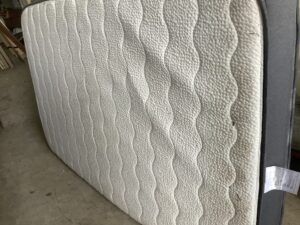 井原市七日市町で引き取り回収から処分したマットレス