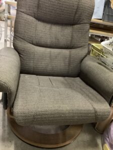 小田郡矢掛町で引き取り回収から処分までしたソファー