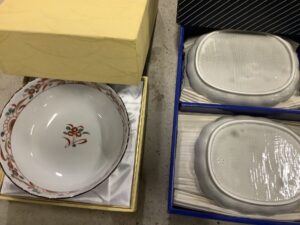 岡山市北区で引き取り回収から処分までした食器