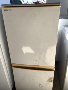 玉野市宇野で引き取り回収から処分までした冷蔵庫