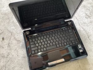 井原市井原町で引き取り回収から処分までしたノートパソコン