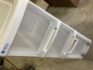 井原市高屋で引き取り回収から処分までした不用品の収納ケース