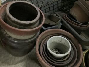 瀬戸内市牛窓町で引き取り回収から処分までした不用品の植木鉢