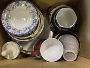 井原市美星町で引き取り回収から処分までした食器