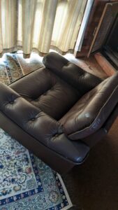 加賀郡吉備中央町で引き取り回収から処分までしたソファー