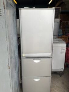 浅口市鴨方町で引き取り回収から処分までした冷蔵庫