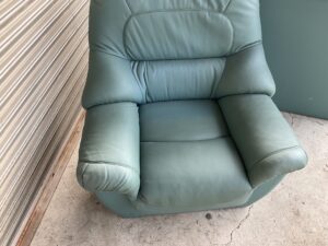 小田郡矢掛町で引き取り回収から処分までしたソファー