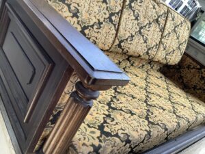 備前市でソファーの引き取りから処分までさせて頂きました。