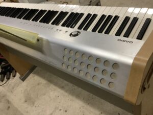 井原市西江原町で引き取り回収から処分までした電子ピアノ