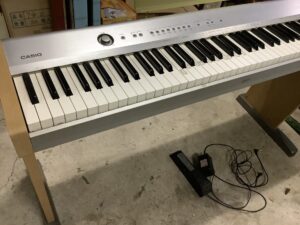 井原市西江原町で引き取り回収から処分までした電子ピアノ