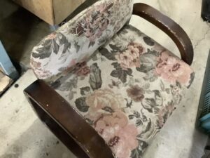 備前市でソファーの回収から処分までさせて頂きました。