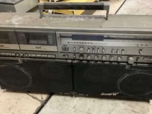 笠岡市二番町で引き取り回収から処分までしたオーディオ