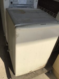 浅口市で冷蔵庫の引き取りから処分までさせて頂きました。