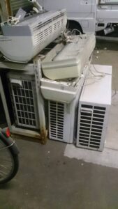 倉敷市笹沖で回収したエアコン