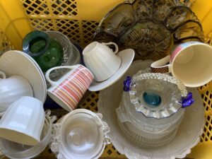 都窪郡早島町で引き取り回収から処分までした食器