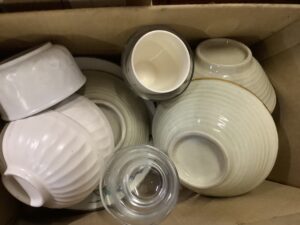 久米郡久米南町で引き取り回収から処分までした食器